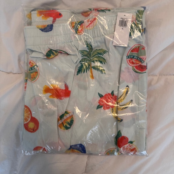 Women's Old Navy Pajama Pants - Picture 6 of 7